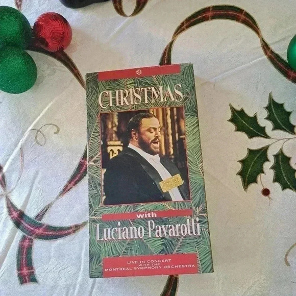 VHS CHRISTMAS WITH LUCIANO PAVAROTTI - Picture 2 of 5